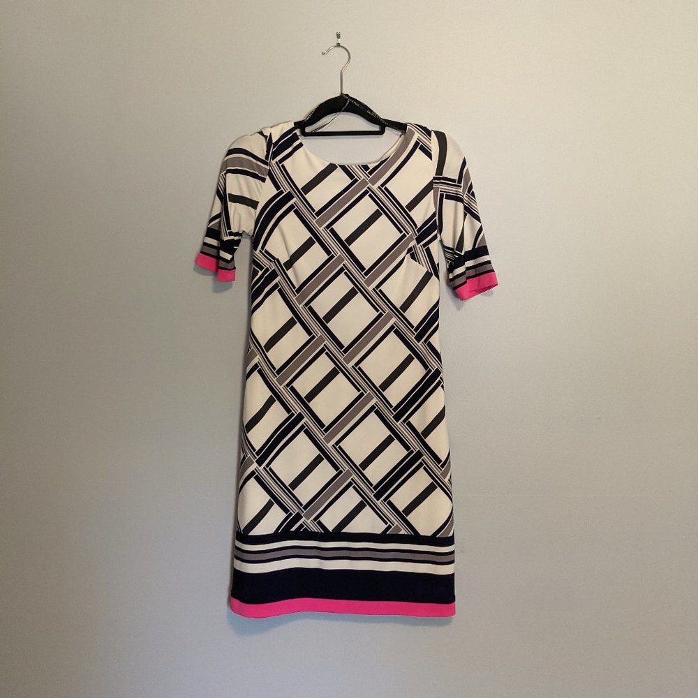 Vince Camuto Short Sleeve Shift Dress White/Navy